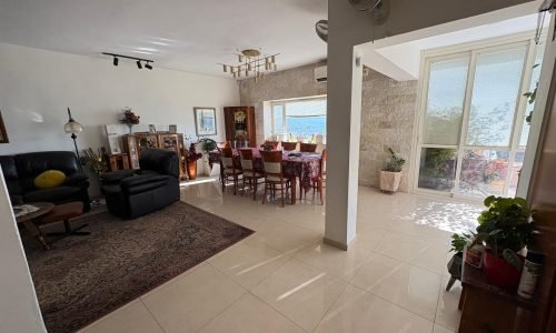 69107ef1e89f662d405e9f67_image